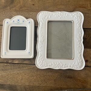 Set of 2 Vintage Cottagecore White Floral Embossed Ceramic Picture Frame - White